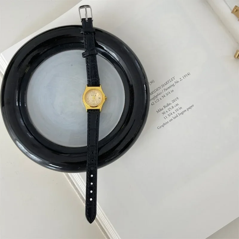 Dames quartzhorloges Luxe ovale klok Vintage zwart bruin lederen band FashionLadies polshorloge Relogio Feminino