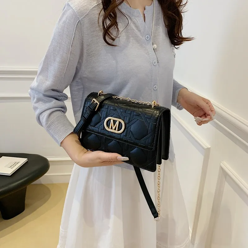 حقيبة يد نسائية أنيقة من الجلد كلاسيكية على الكتف بتصميم أنيق وحقيبة يد فاخرة لأسلوب الشارع الحضري اليومي #2