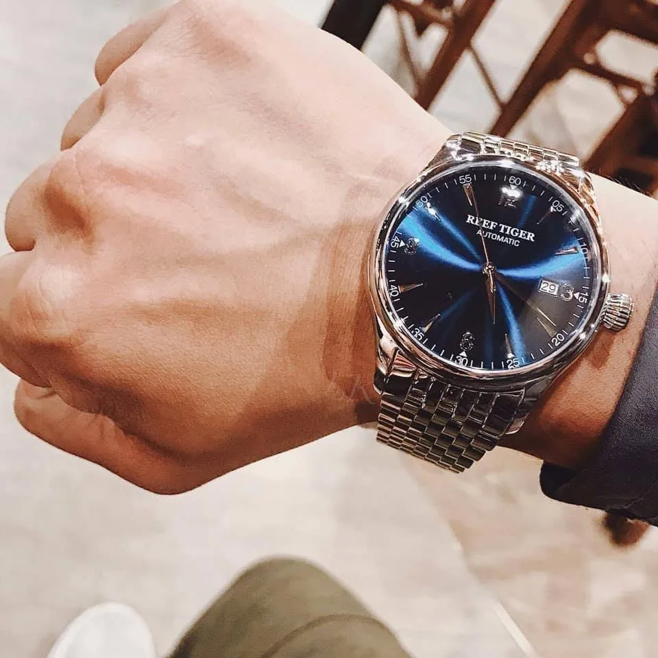 Reef Tiger Classic voor herenhorloge Automatisch Zwitsers mechanisch uurwerk Casual polshorloge met datum Saffierkristal Gratis verzending