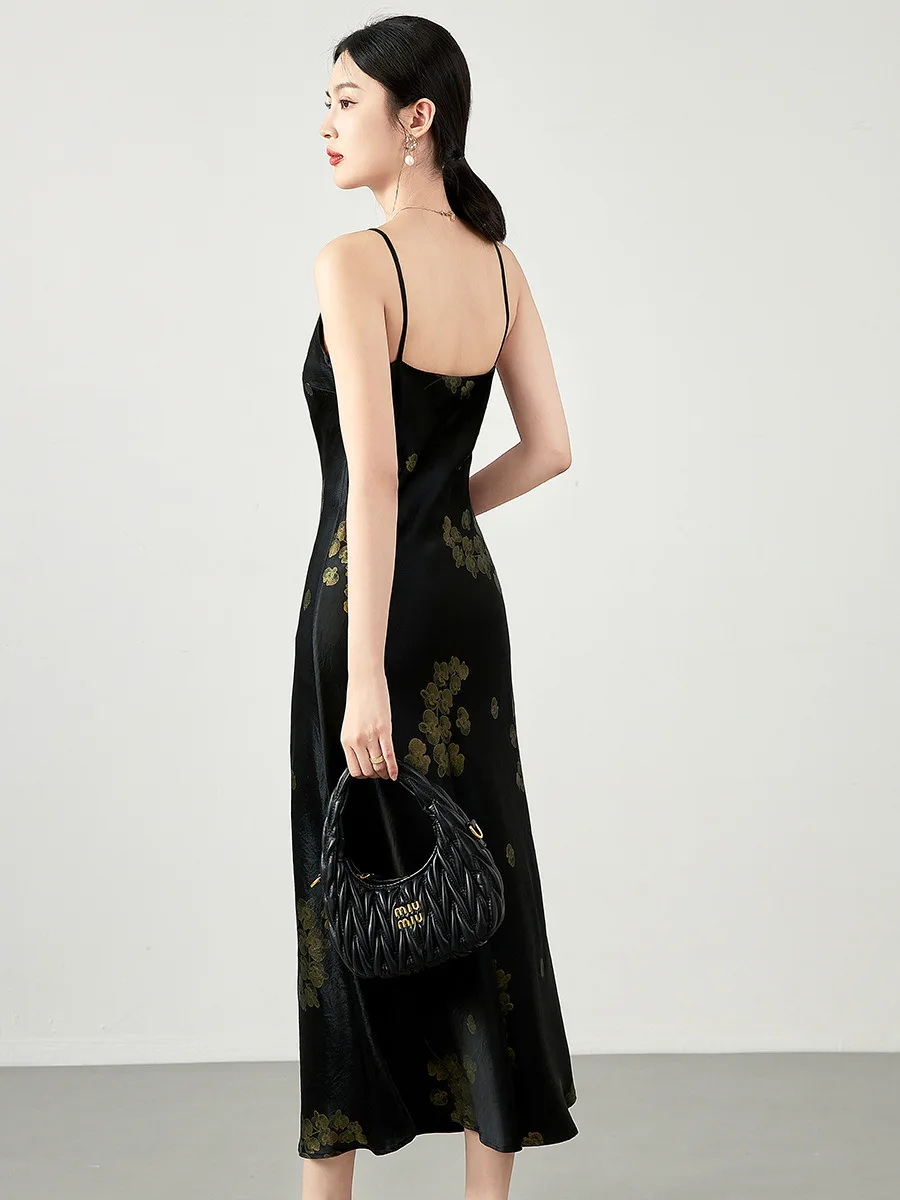 

Sexy Women's Clothing High-Quality French Style Noble Temperament Printing Acetic Acid Silk Suspenders Wearing a Dress Outside