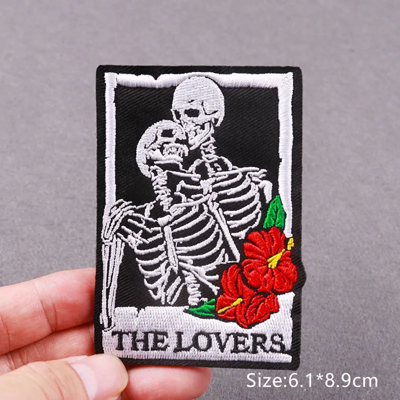 Black Humor Fairy Tale Embroidered Patches For Clothing Thermoadhesive Patches Punk Skull Stickers Iron On Patches On Clothes