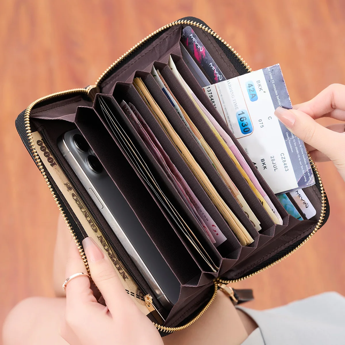 Long organ wallet, simple and multi-functional, passport, mobile phone easy to store, large capacity, ladies' hand-held wallet