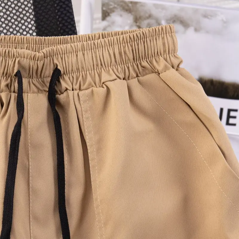 ฤดูร้อนใหม่กางเกงขาสั้นผู้ชายสบายๆกางเกงขาสั้นสีทึบผู้ชายกีฬากางเกงขาสั้นกางเกงขาสั้นสําหรับชายกางเกงขาสั้นบาสเกตบอลกางเกงขาสั้น