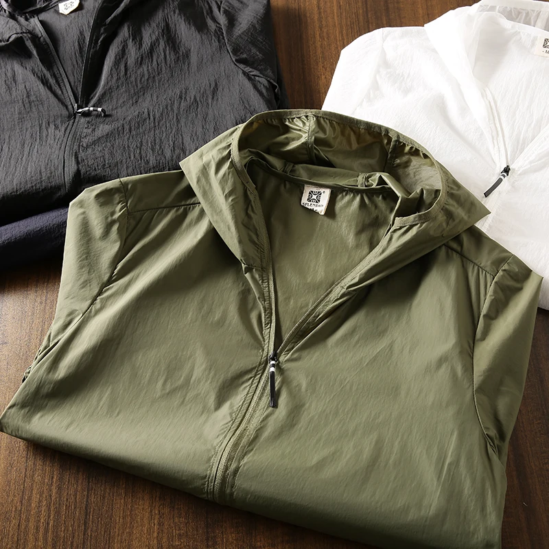 

Ultra-Thin Breathable Fabric Outdoor Men's Hooded Sun Protection Clothing Skin Jaet Coat Lightweight Summer Polyester Fiber