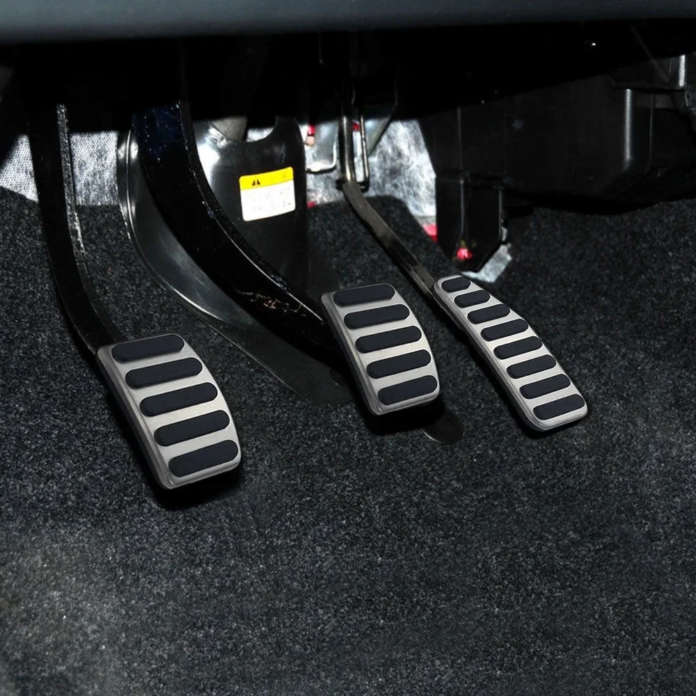 Hoge Kwaliteit Auto Koppeling Rem Gaspedaal Voetsteun Pedalen Covers voor SUZUKI Swift Alto Jimny, auto Styling