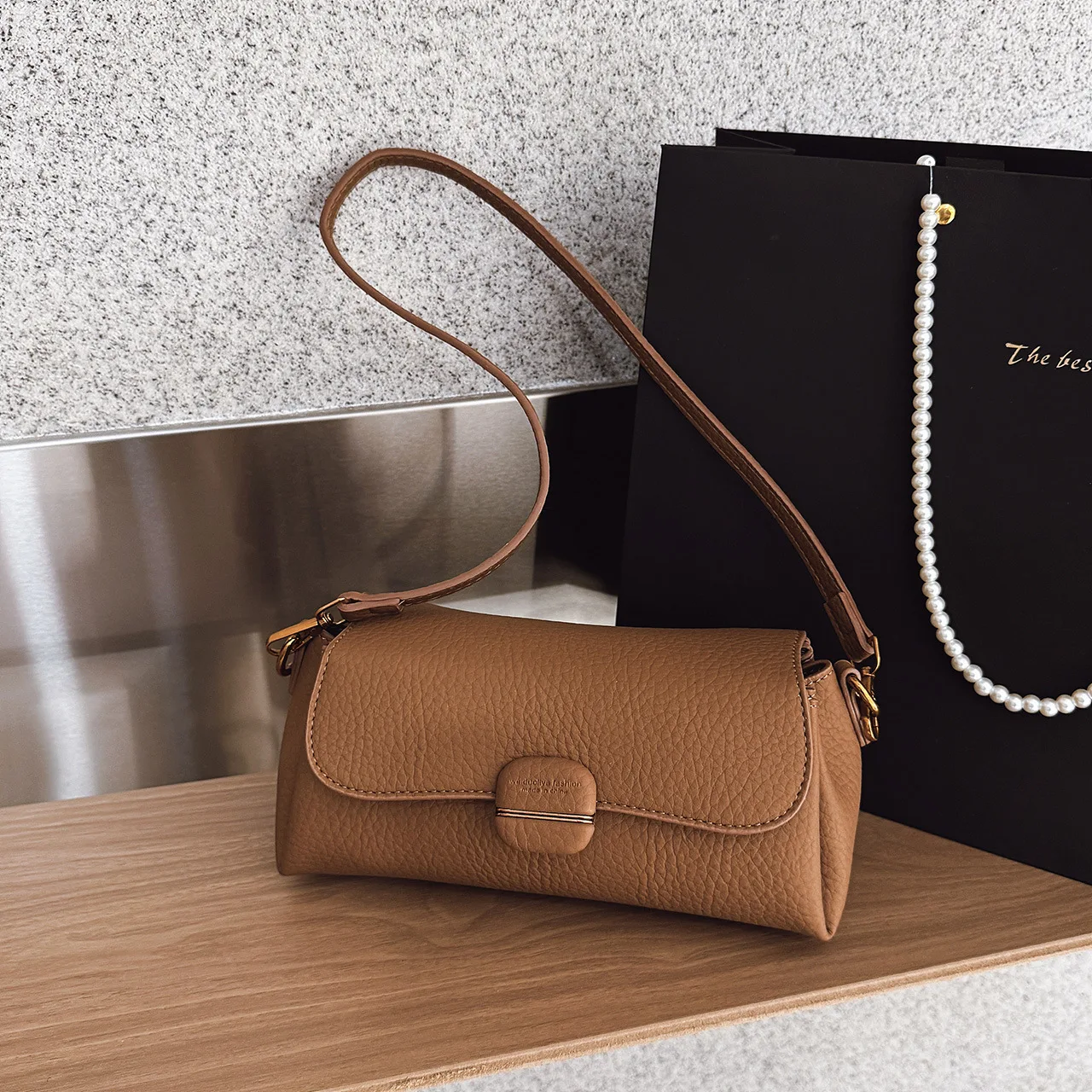 

2023 Новая матовая винтажная женская сумка через плечо из натуральной кожи, текстурированная сумка через плечо, шикарная повседневная сумка, ретро и универсальная ​