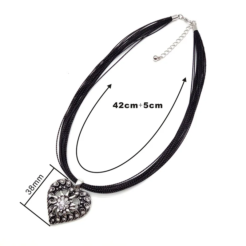 Simple Fashion Black Vintage Silver Color Engraved Heart Shape Edelweiss Flowers Pendants Neckalces for Women Men Jewelry