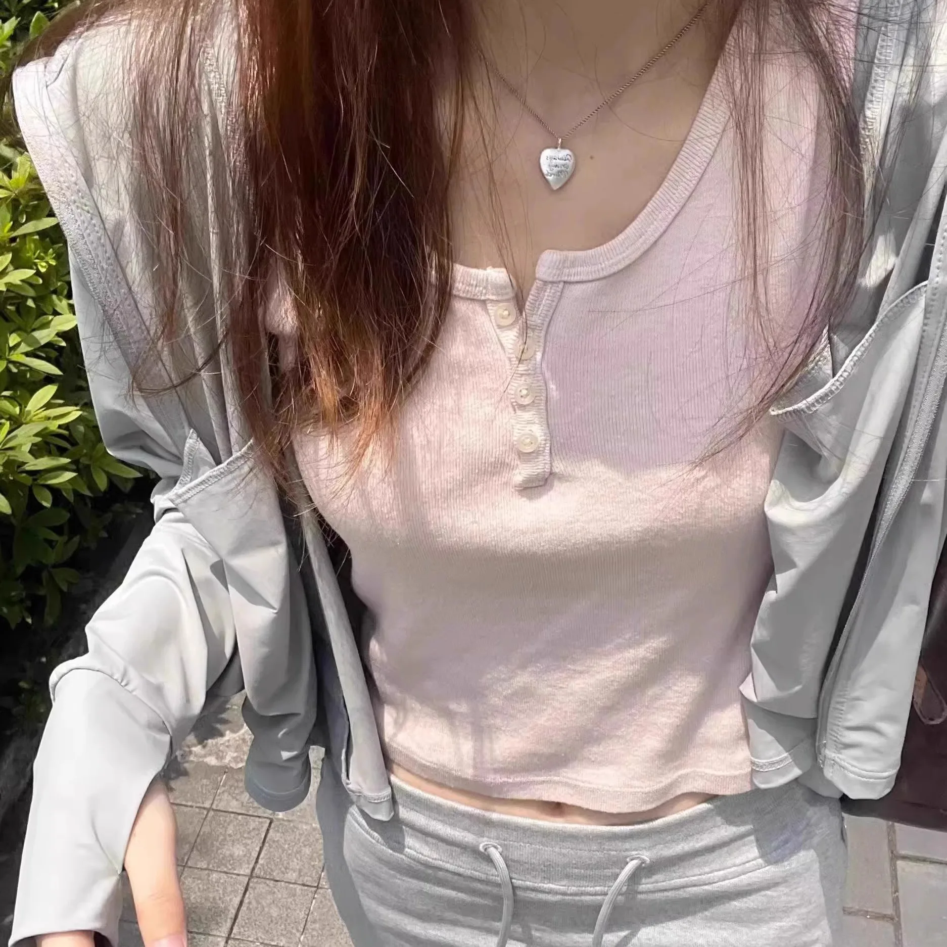 

Summer New Sle Women's ort T-irt High Waist U-Ne Button Design Slim Fit Sve Top Faionable Inner Wear Cotton 00%