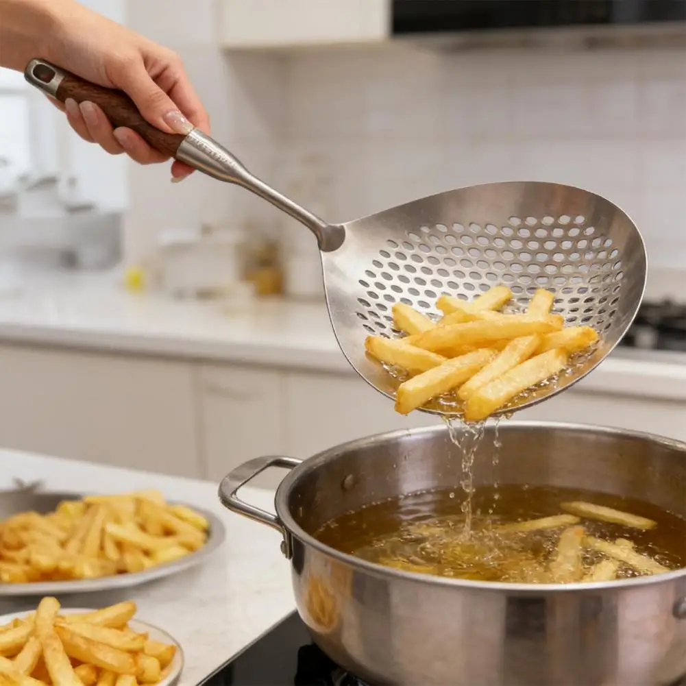 

Stainless Steel Large Colander with Extended Handle Fine Leak Holes Soup Pot Strainer for Oil Draining And Skimming Rust-Resista