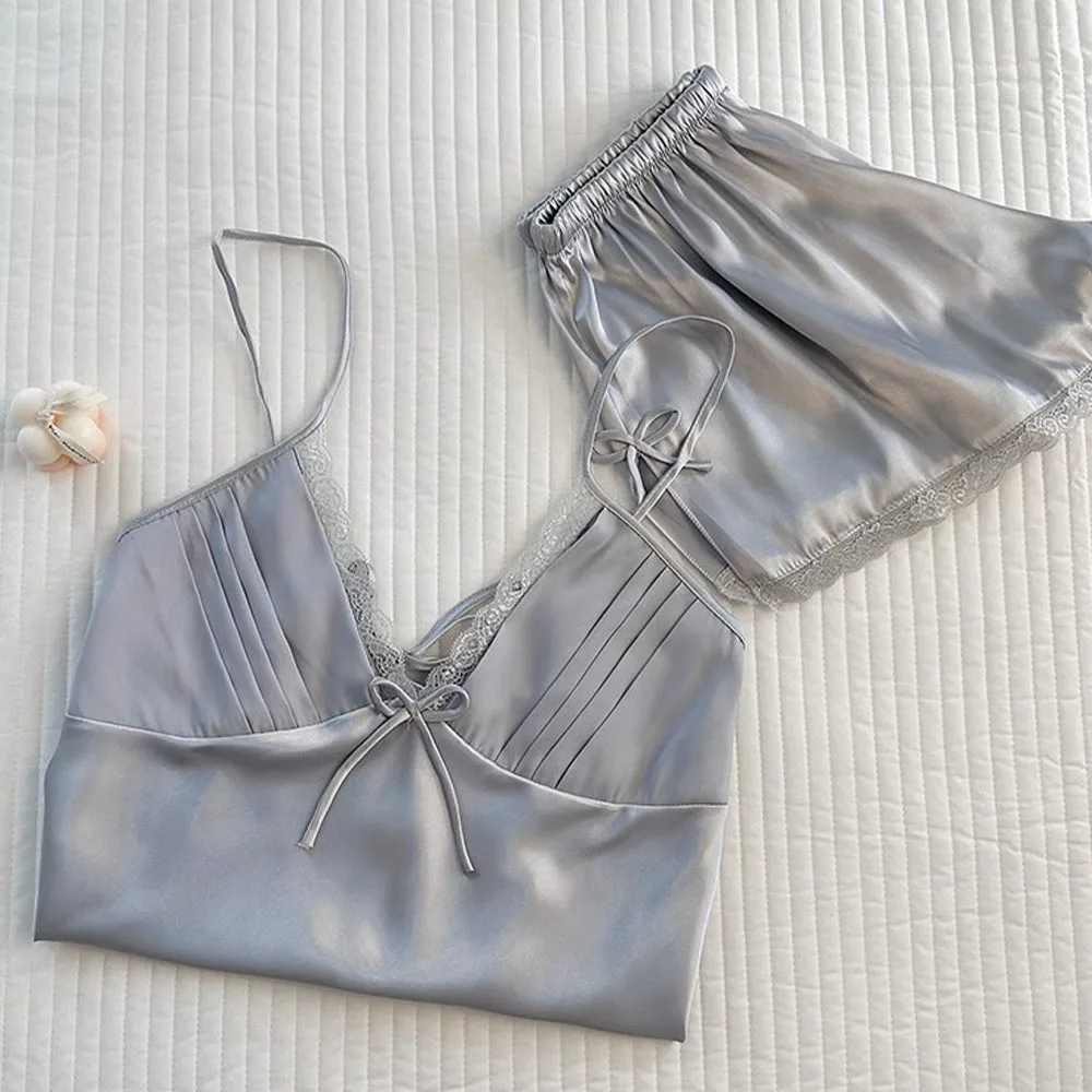 Women's Silk Sleepwear Set Summer Lace Sexy Suspender V-Neck and Shorts Set Soft and Comfortable Summer Women's Home Sleepwear