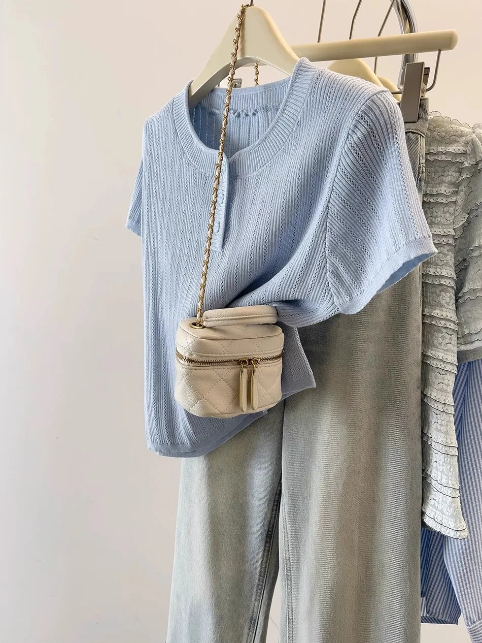 Loose Ice Silk ort Sve T-irt Women's Summer Hollow out f Open Collar Top Belly Covering Small irt Korean Sle