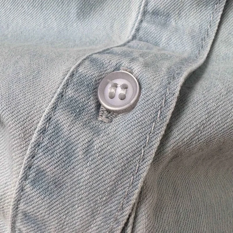 เสื้อเชิ้ตแขนสั้นสีฟ้าอ่อนสไตล์เรโทรสำหรับผู้หญิง ดีไซน์เฉพาะตัว ใช้งานได้หลากหลาย สไตล์ลำลอง เสื้อคลุมคาร์ดิแกนบางเบา มีกระดุมและกระเป๋า