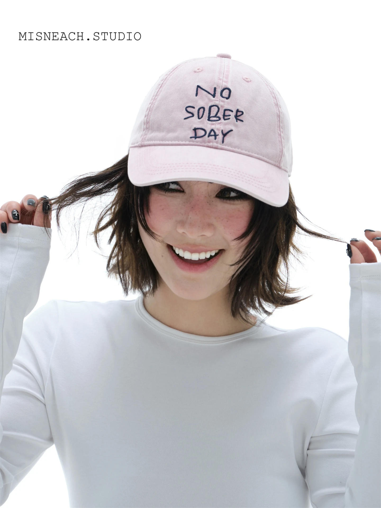 Gorra de béisbol de tela suave con letras bordadas para mujer, estilo coreano, rosa pálido, con sensación de ambiente, protec...