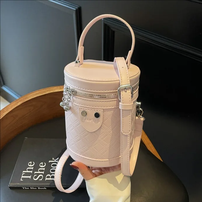 

Новинка 2023 года, роскошная большая сумка для женщин, дизайнерская сумка-ведро через плечо, модная стильная сумка на плечо, модные женские сумки