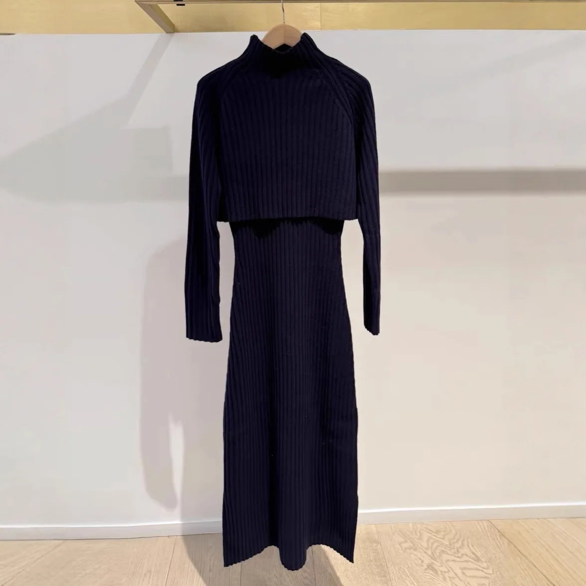 

2025 autumn and winter new women's dress two-piece suit high collar long sleeve knitted sweater or V-neck suspender dress