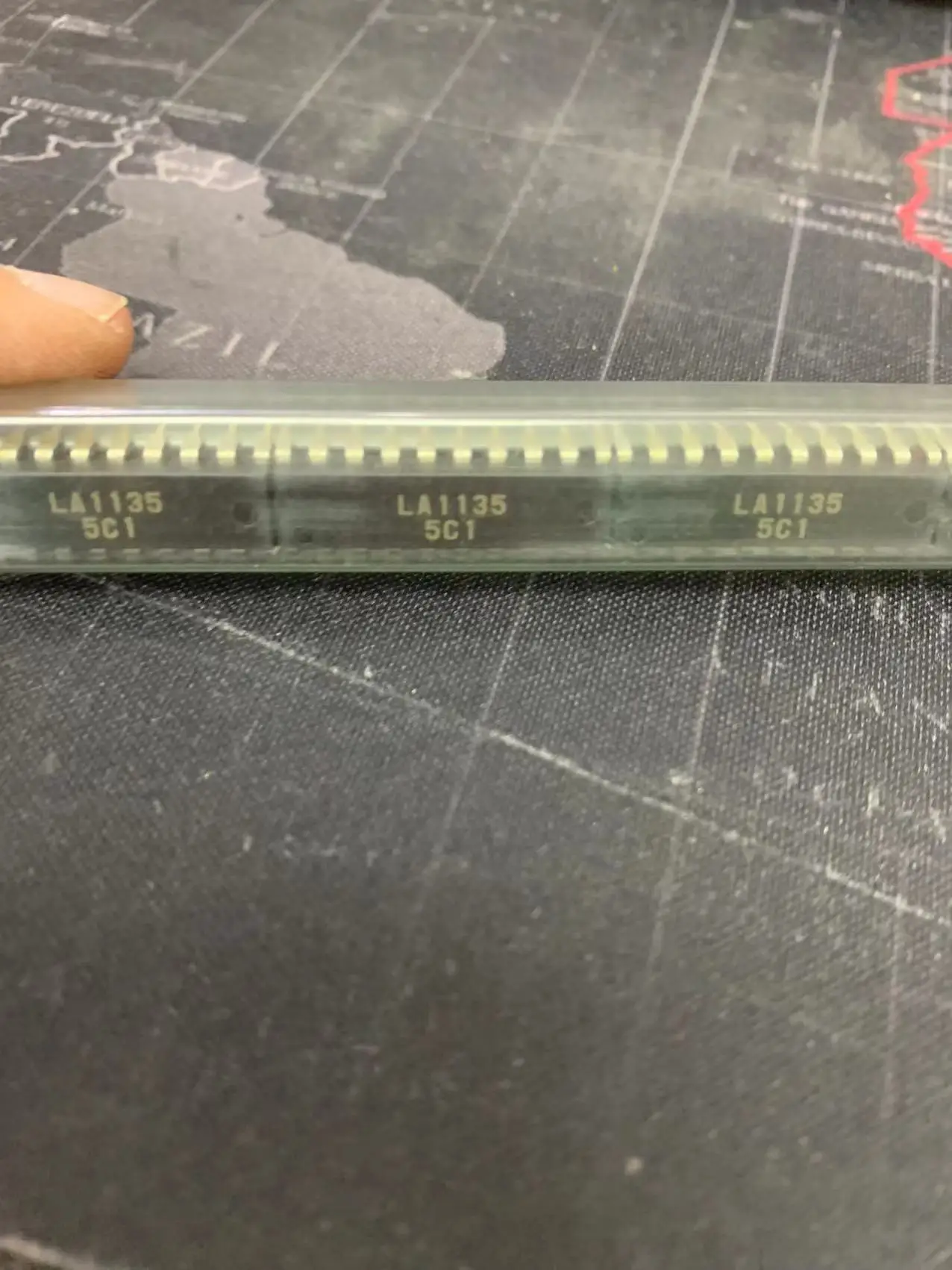 La1135 (1 stücke) bom Matching/One-Stop-Chip-Kauf Original