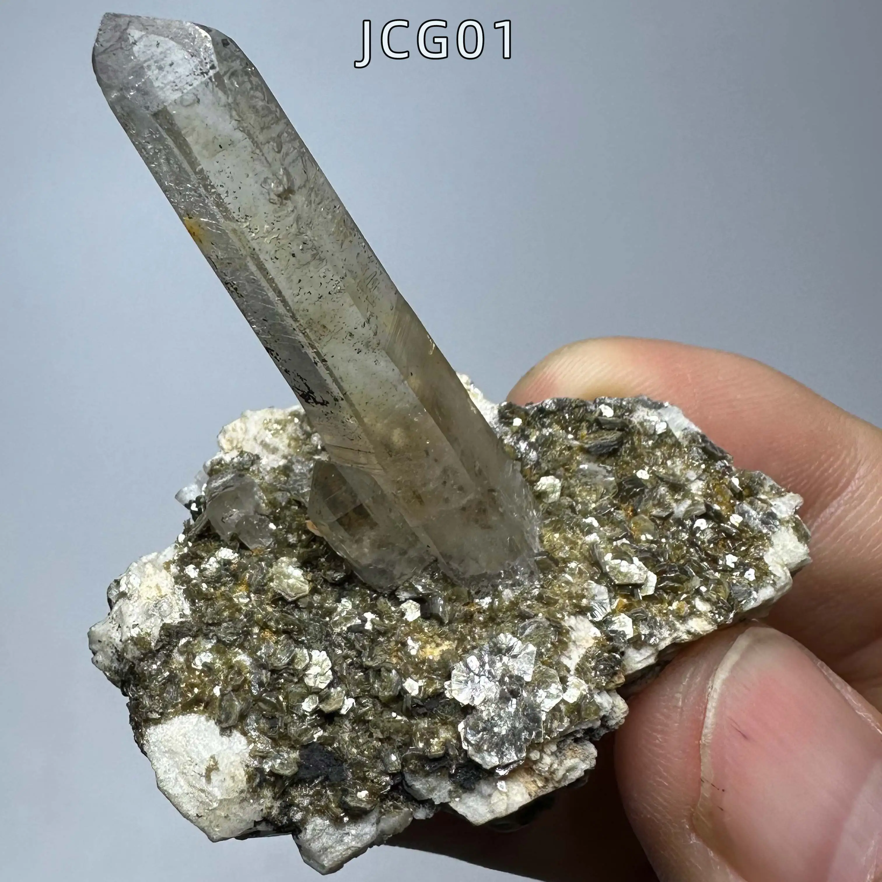 Natural Golden mica flakes, feldspar and crystal coexist Mineral specimenCrystal home ornaments Home Decoration Healing Crystal