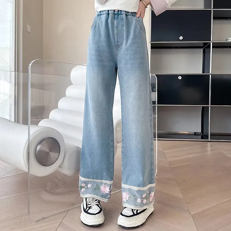 Sweet Style Girls Straight Cut Jeans with Lace Flower Kids Soft Trousers Jeans Floral Spring Fall Denim Pants For Teenager Child