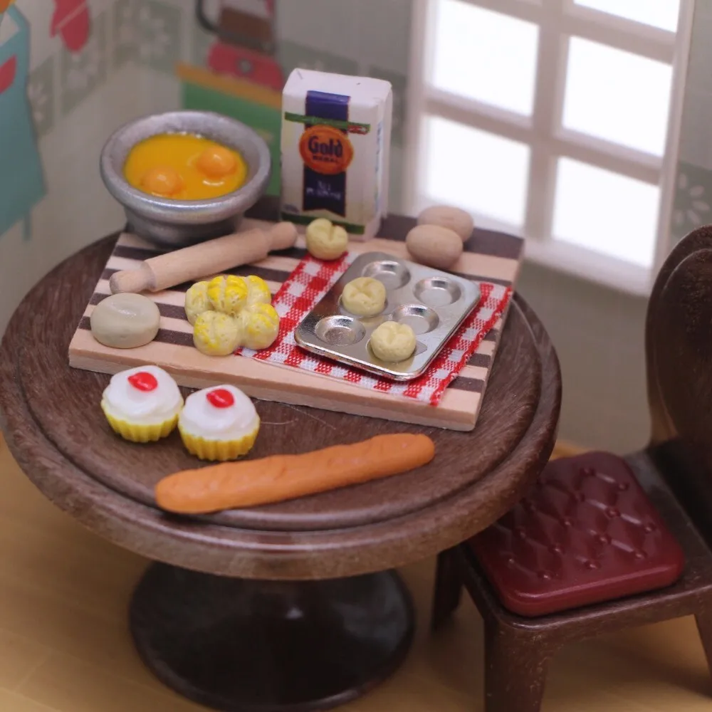 Miniatur-Gebäckherstellungstisch für Puppenhaus, Küche, Backszene, Basteln, Ausstellungsmodell, Sammlung, dekorativer Brotback-Setup
