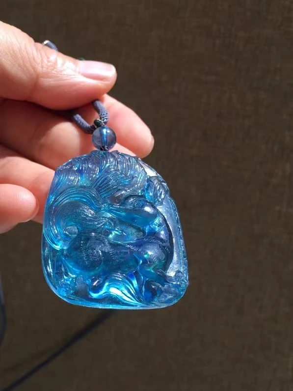 

Natural Blue Aquamarine Pendant Leaf Aquamarine Brazil 46*36*10.6mm Fox Women Fashion Jewelry AAAAAA