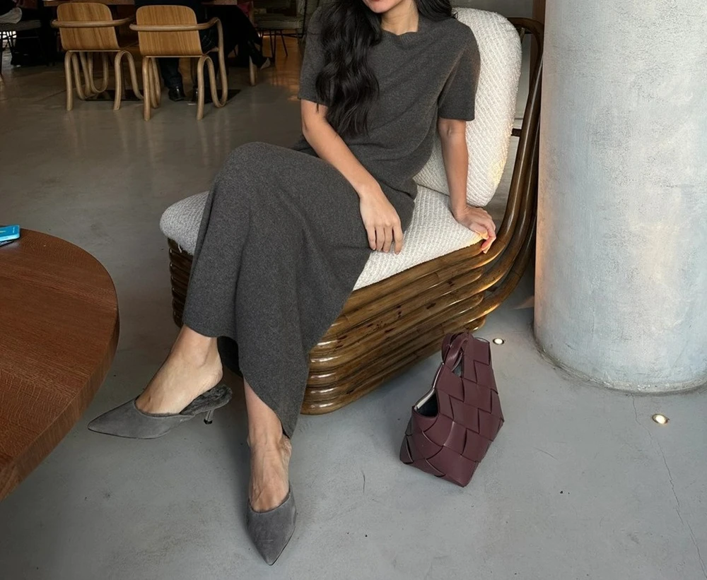Head Over Short Sleeved Half Body Long Skirt Set 2025 Summer New Knitted Set Solid Color Minimalist Set