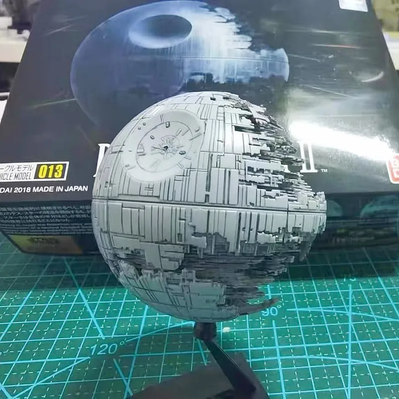 Bandai Original Vehicle Model 13 Star Wars 1/2700000 Death Star 2 Assembled Model Anime Figure Decorative Ornaments Toys