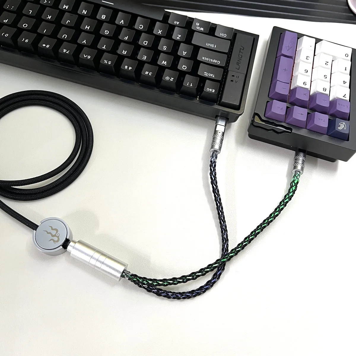 8k Magnetic Control Lighting Supports Dual 1 in 2 Type-C Magnetic Axis Keyboard Cable Mechanical Keyboard Cable Usb to Type C