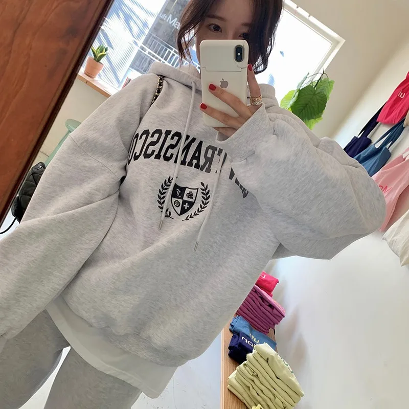 ชุดเซ็ต 2 ชิ้น เสื้อฮู้ดดี้ผ้าฝ้ายทรงหลวมสบายสไตล์ลำลอง พร้อมกางเกงขายาว สปอร์ต สตรีทแวร์ สำหรับผู้หญิง เหมาะสำหรับหลากหลายโอกาส