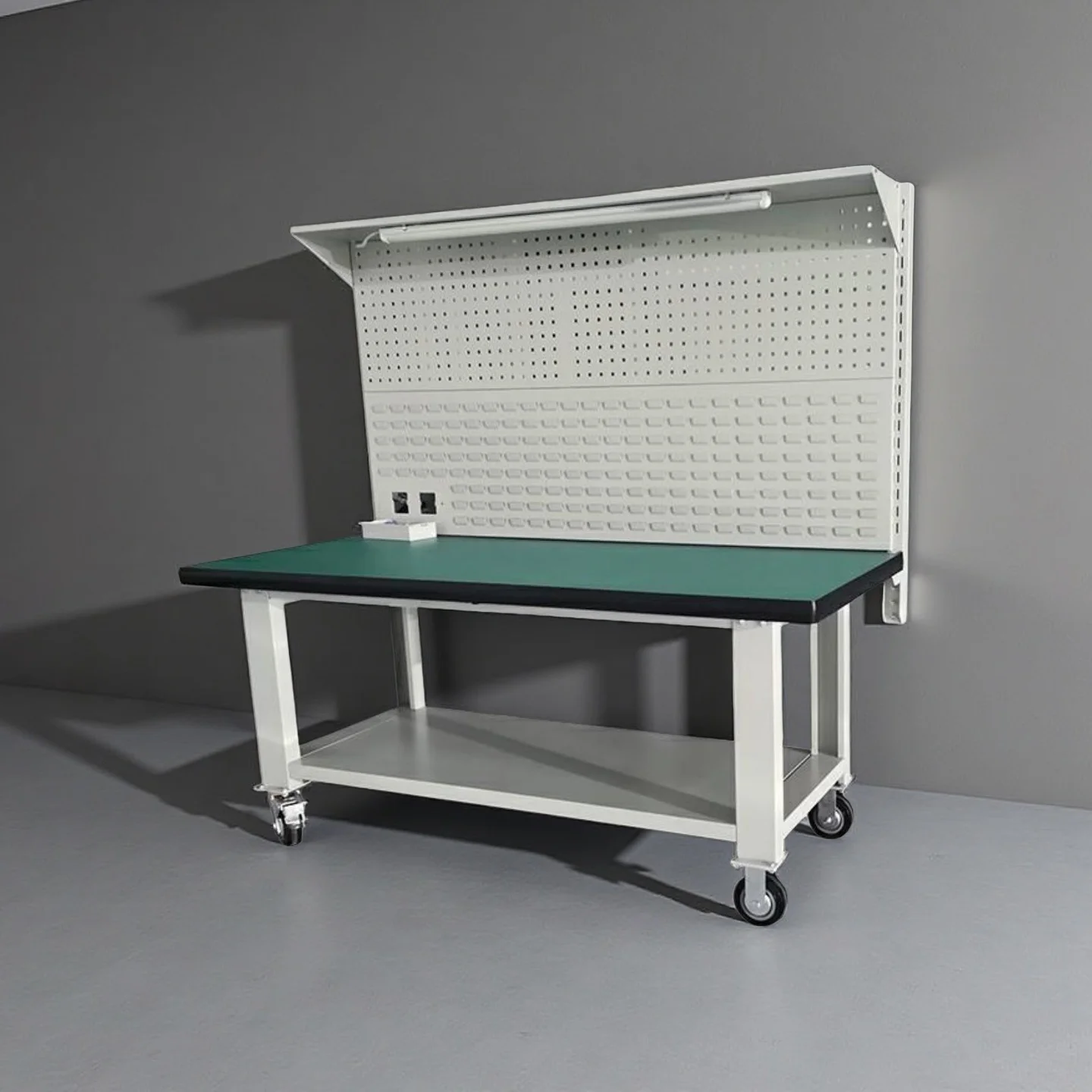 China Supplier Wholesale Customized Anti-static Work Surface Metal Workbench Industrial Heavy  Iron Workbench with Wheels