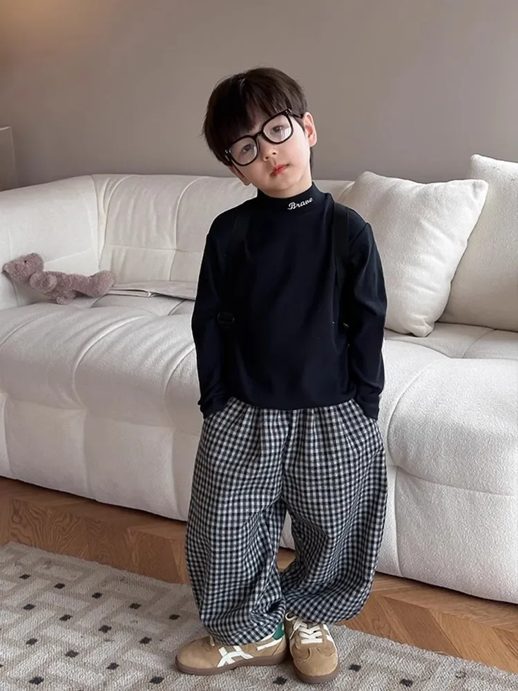 Boys' semi-turtleneck bottoming shirt, autumn and winter children's clothing, winter warm top, older boys' medium collar