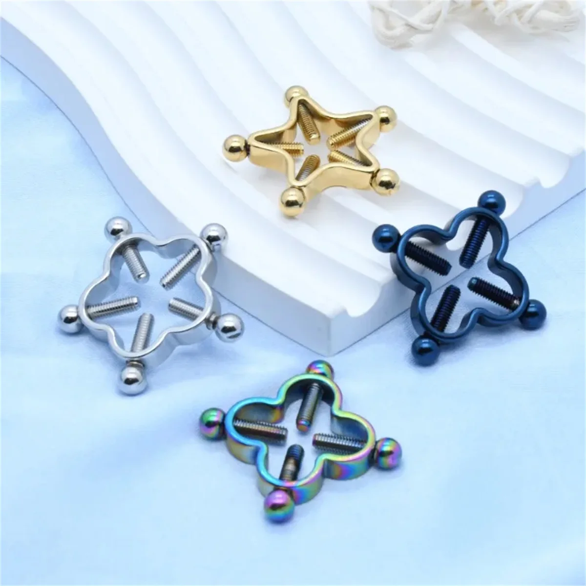 2Pcs 316L Stainless Steel Adjustable Nipple Rings for Women, Star Shaped Flower Shaped Clip On Nipple Ring Fake Piercing Jewelry