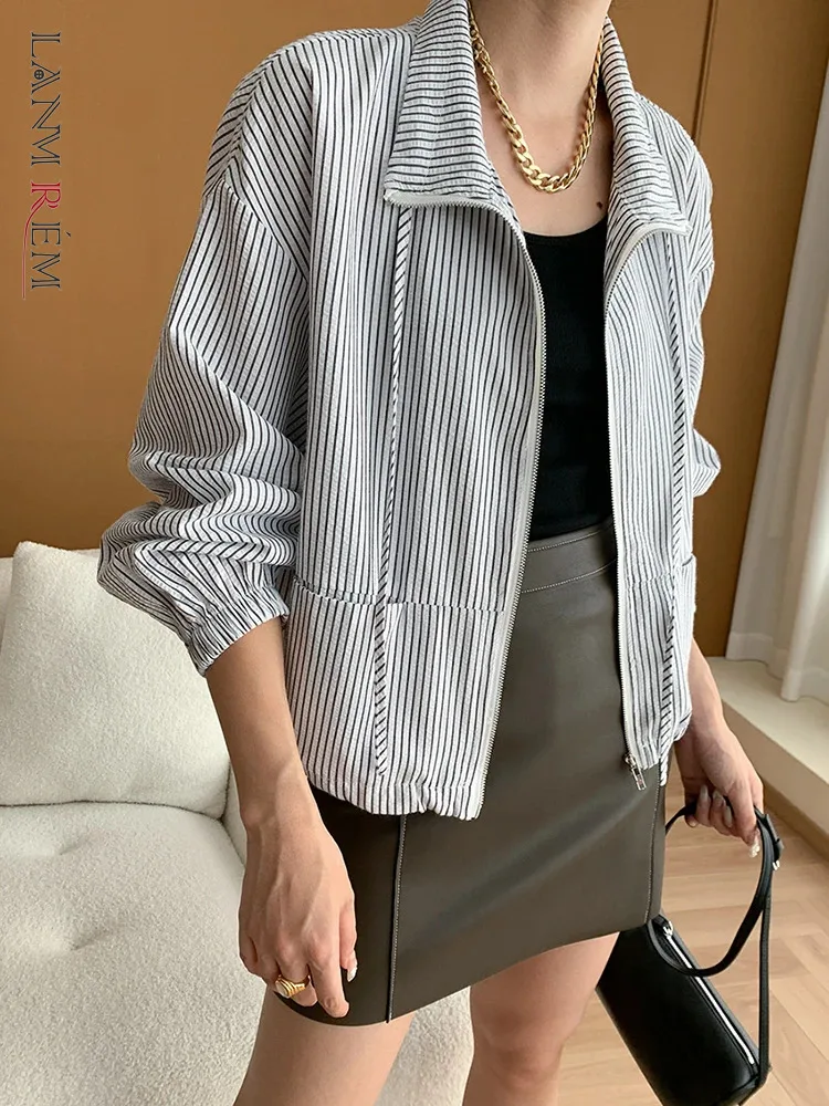 

[LANMREM] Drawstring Design Striped Jackets For Women Lapel Long Sleeve Office Lady Fit Coats Fashion 2024 Autumn New 26D9975