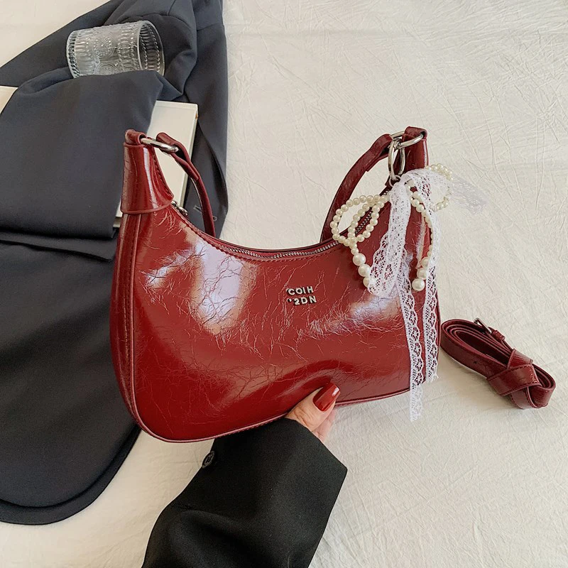 Premium and Niche Underarm Bag Women's Bag 2025 New trendy Summer Style Shoulder Bag Pleated Texture Underarm Bag