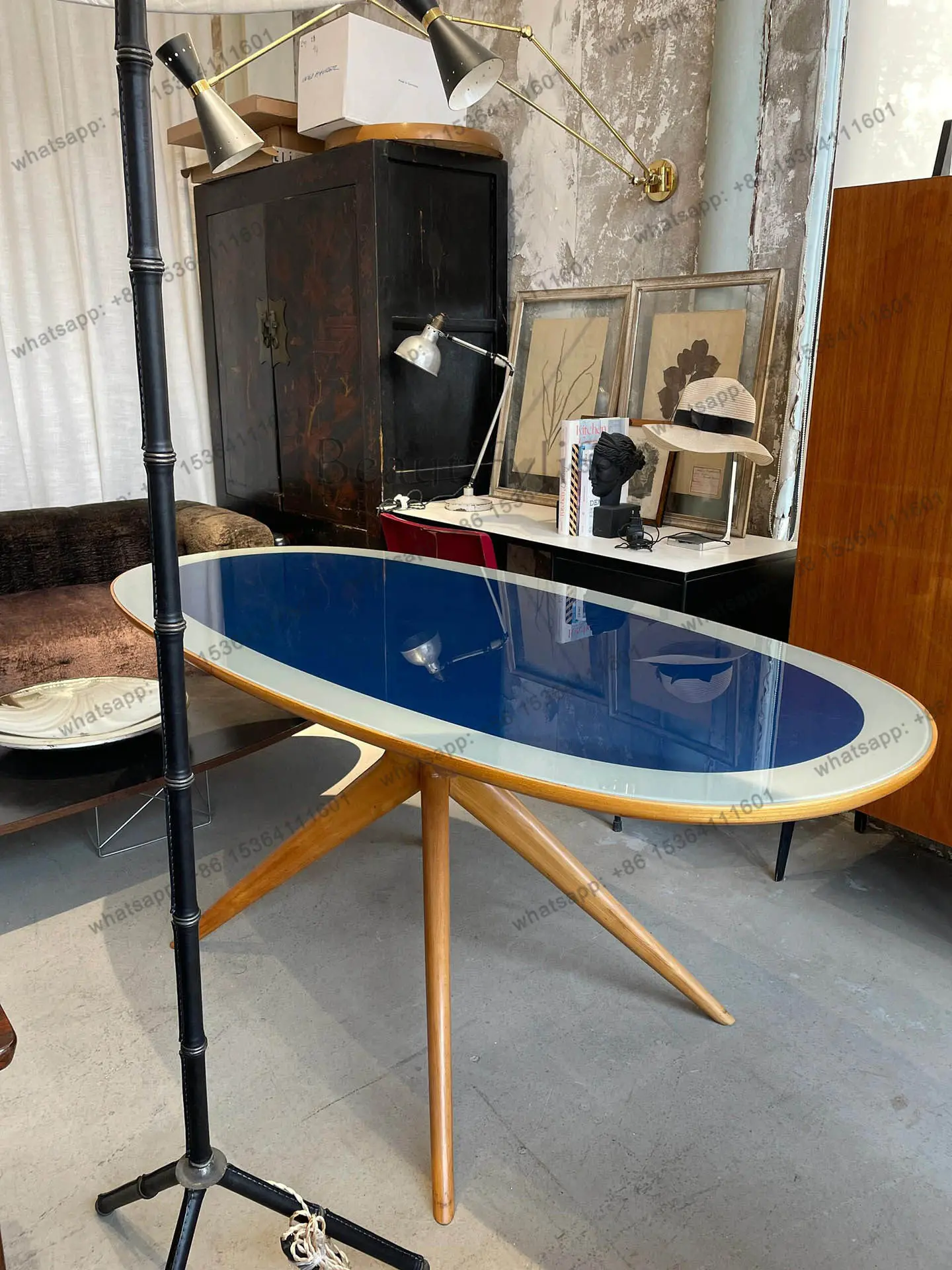 

French antique solid wood dining table small household Bauhaus desk oval