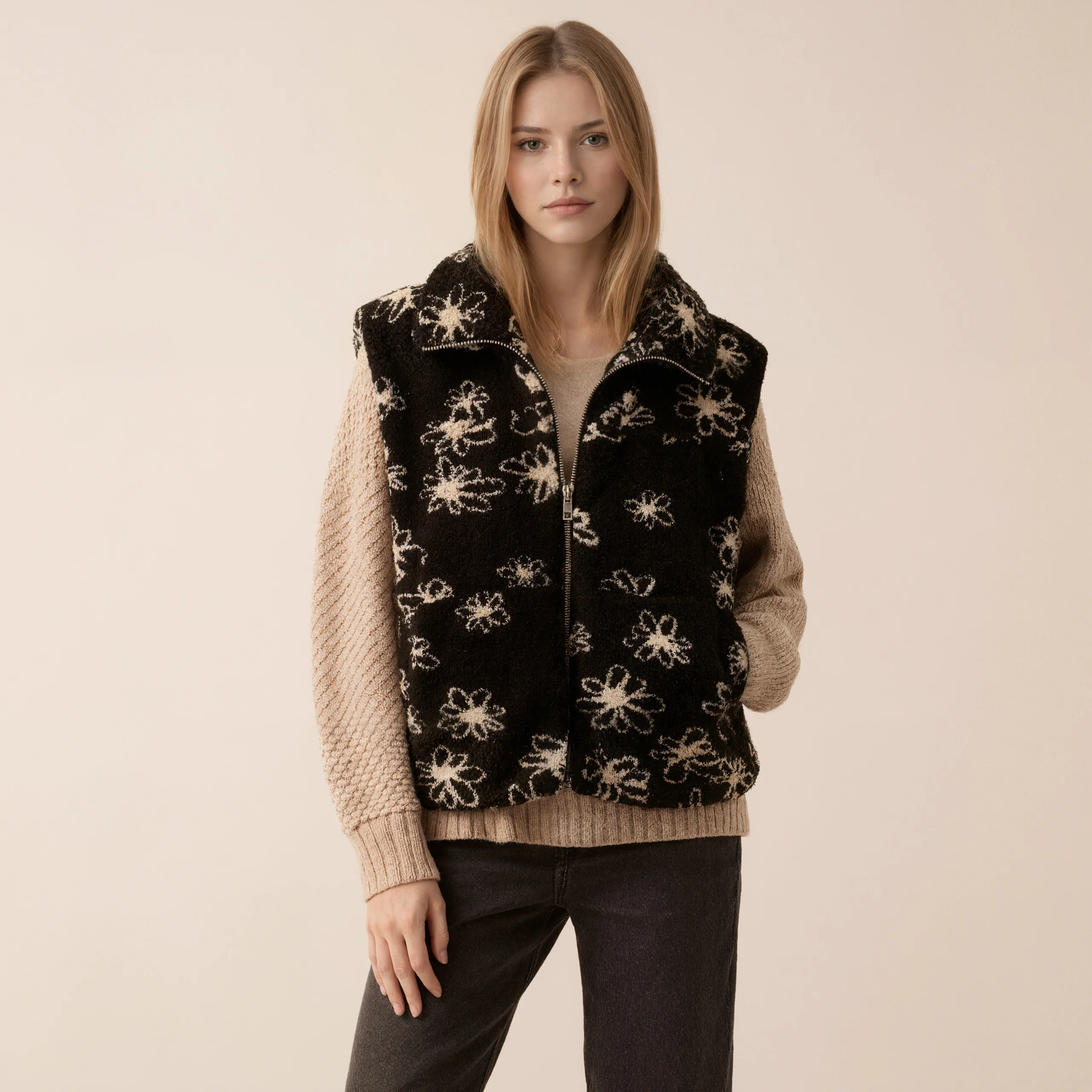 المرأة شيربا سترة صوف زهرة نمط زمم سميكة الدافئة جيليه الوقوف طوق الصوف صدرية ملابس خارجية الشتاء سترة القمم