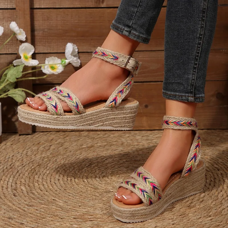 

2025 NEW Ladies Heel Roman Fashionable and Popular Sandals Summer New Style Women's Casual Footwear Женская Обувь