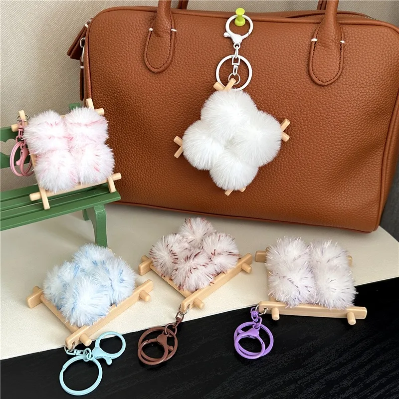 Cute Stinky Tofu Plush Keychain, Simulation Food Shape Soft Bag Charm, Healing Stuffed Toy Key Ring for Girls Backpack Decoratio