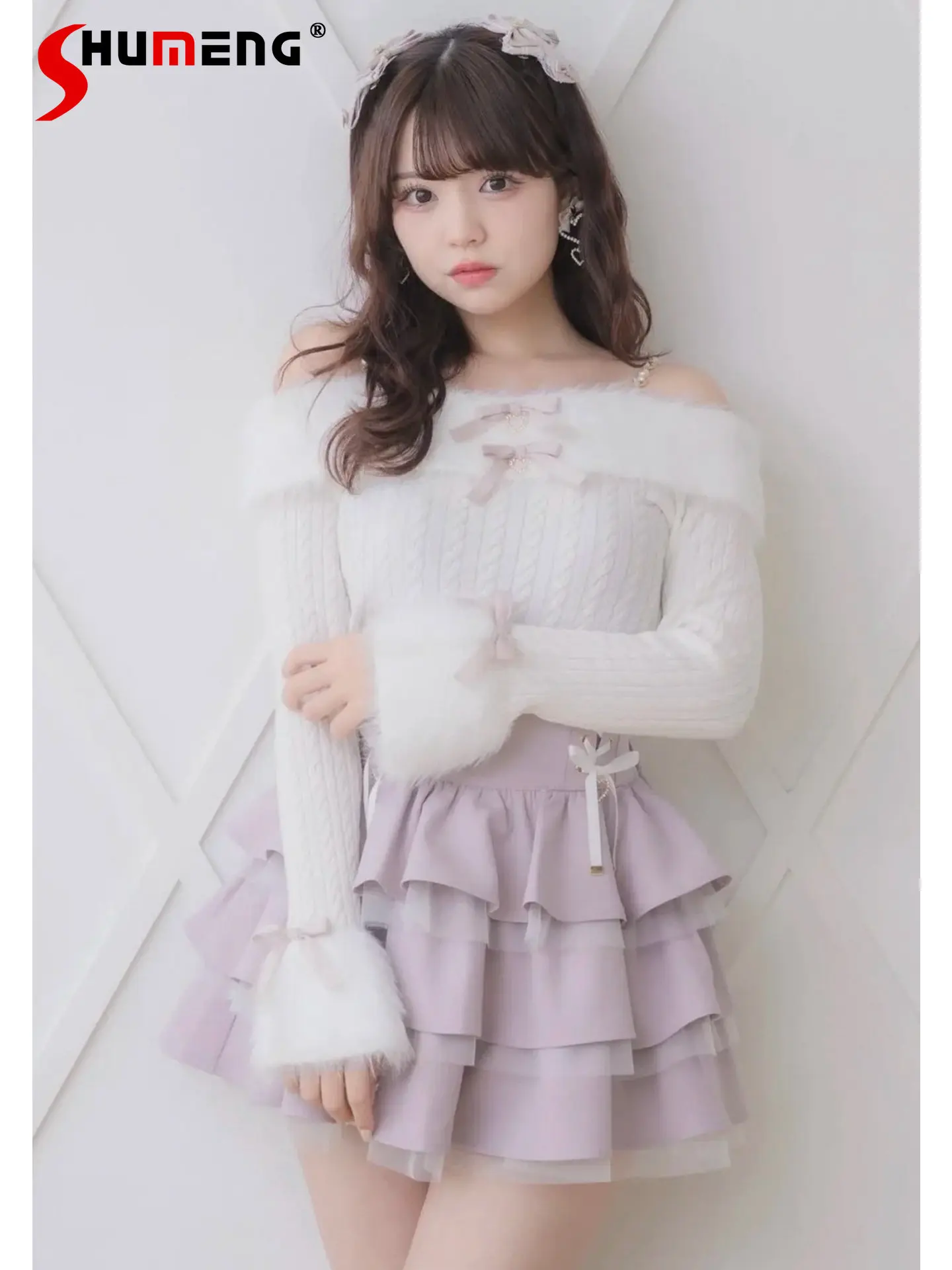 

Japanese Style Elegant Sweet Socialite Plush Patchwork Off-Shoulder Long Sleeve Versatile Knitted Pullover for Women Spring 2026