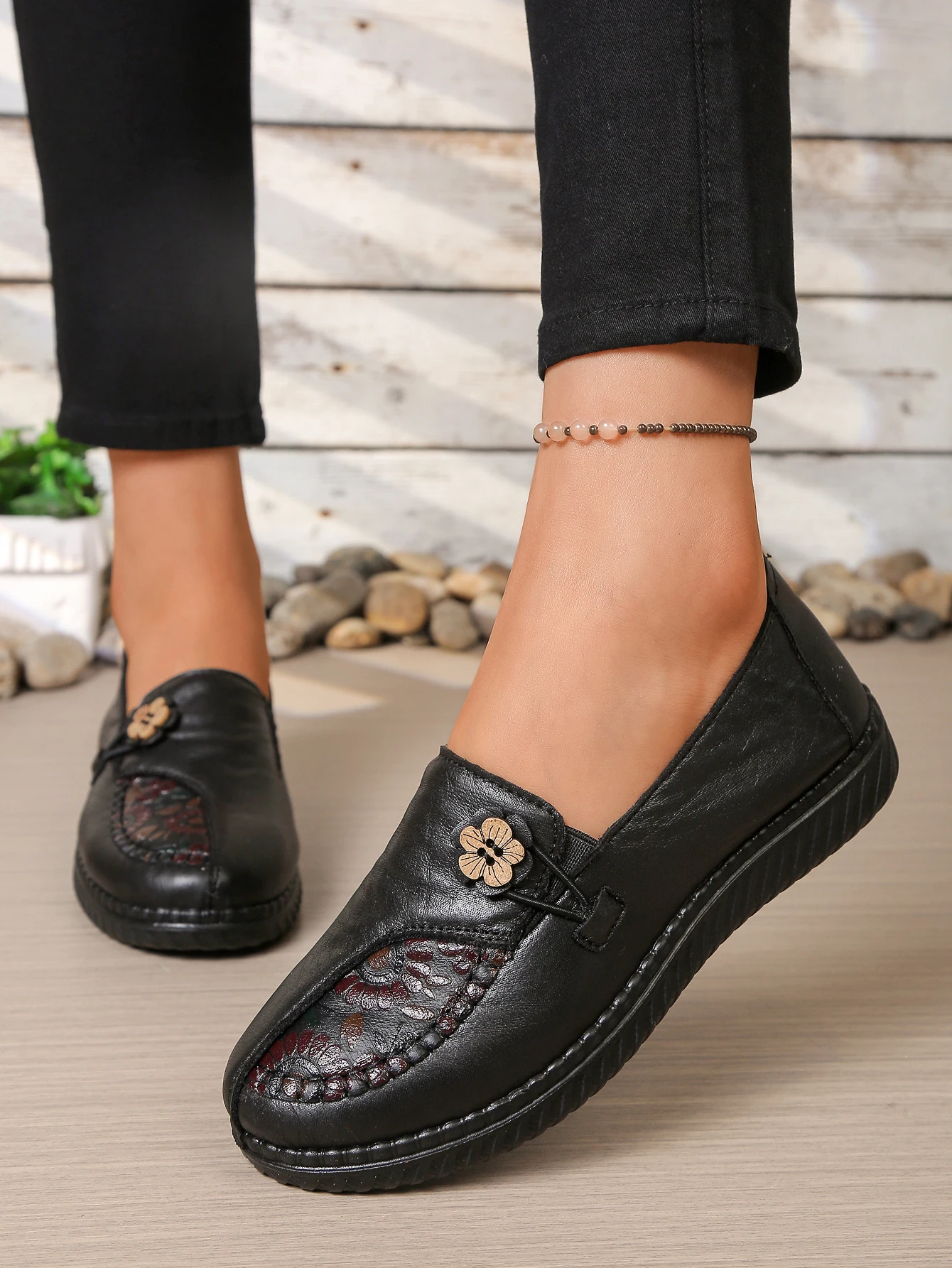 Damen-Loafer mit chinesischem Knoten, Slipper mit Blumenmuster, bequeme, rutschfeste PU-Sohle, lässige Alltagsschuhe für ältere Mütter – Detail 6