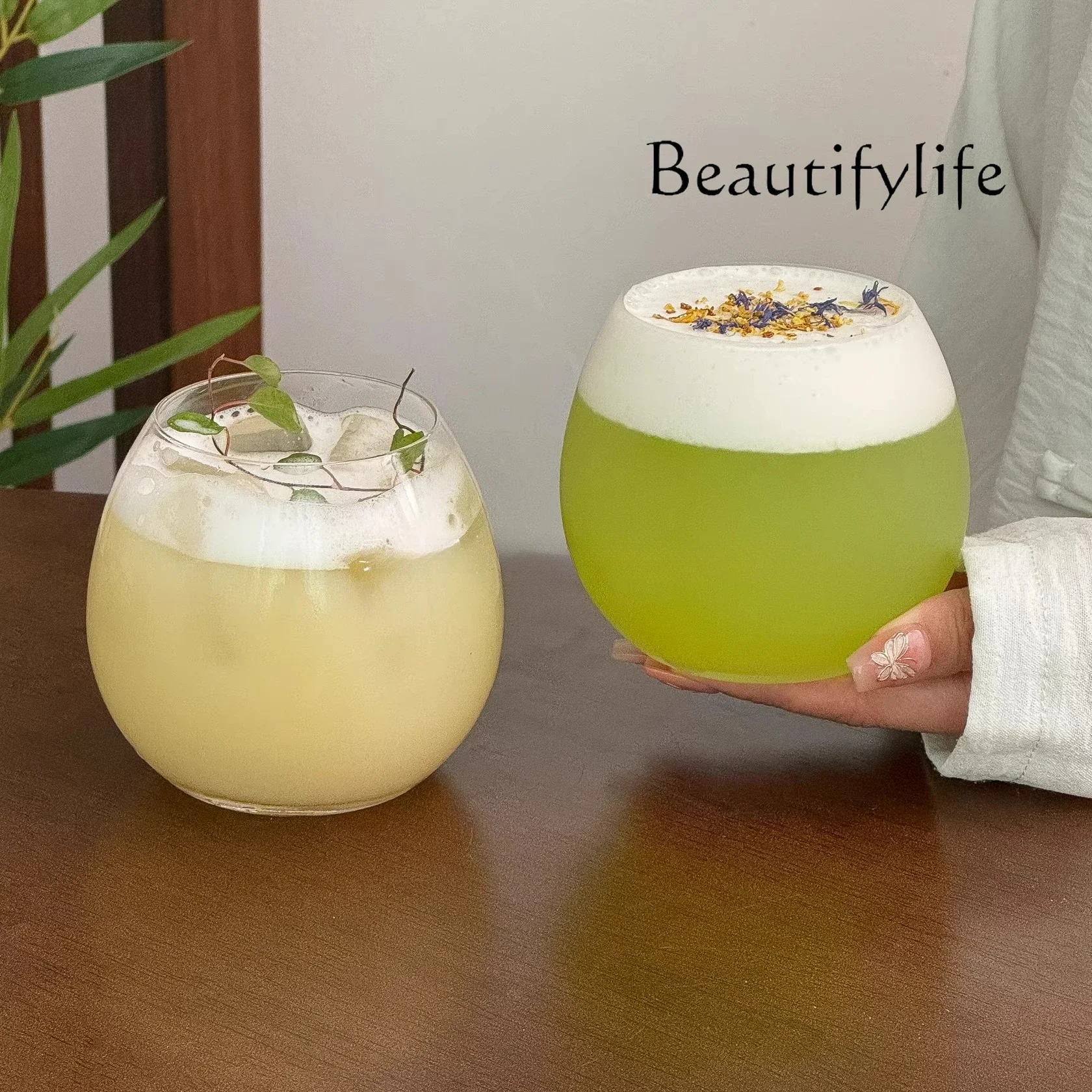 

Creative round glass atmosphere cocktail cup high value coffee drink drink cup