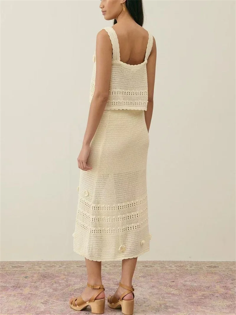 

Women Knit Two Piece Set Handmade Crochet Lace 3D Flower Vest & Midi Skirt Outfit for Lady