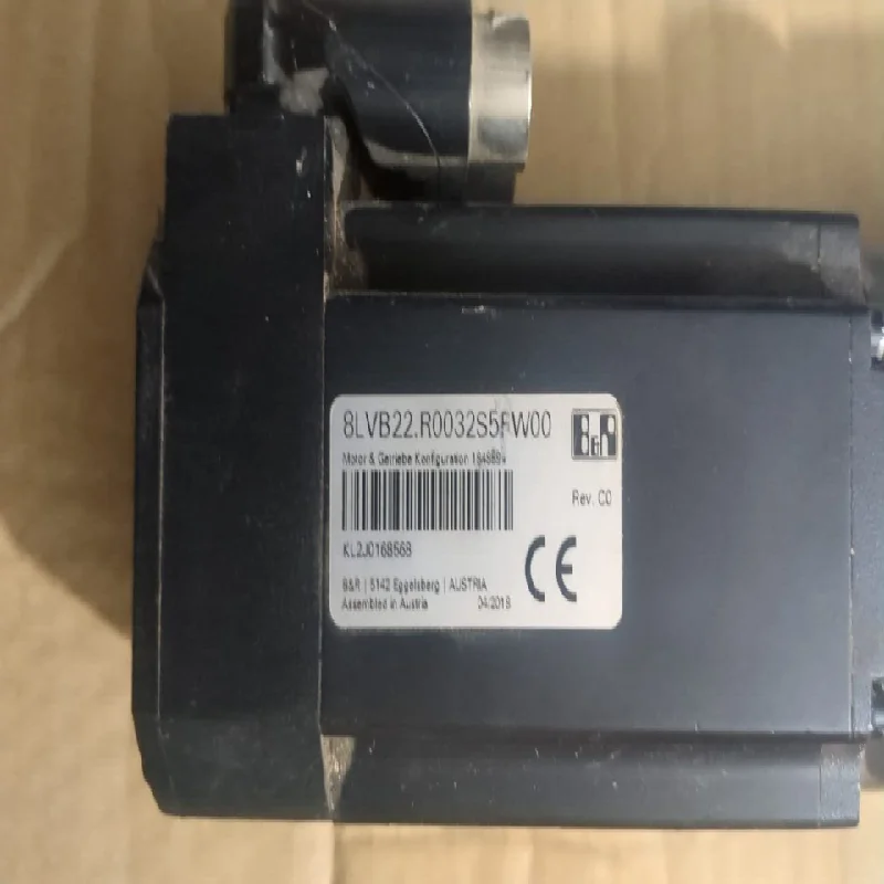New Original Ready Stock 8LVB22.R0032S5-FW00 8LVB22.R0030F3-00-0 Industrial Automation PAC Dedicated PLC Programming Controller