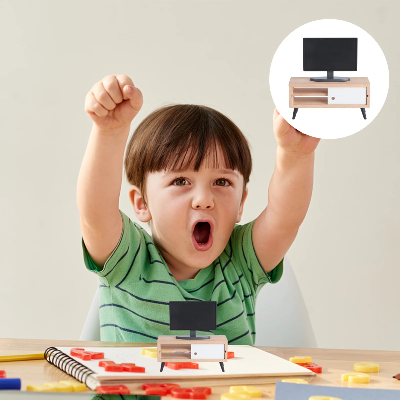 

Mini TV Model 2pcs Miniature Television Furniture Decor for Pretend Play Toys Baby Realistic DetailsFurniture Toy
