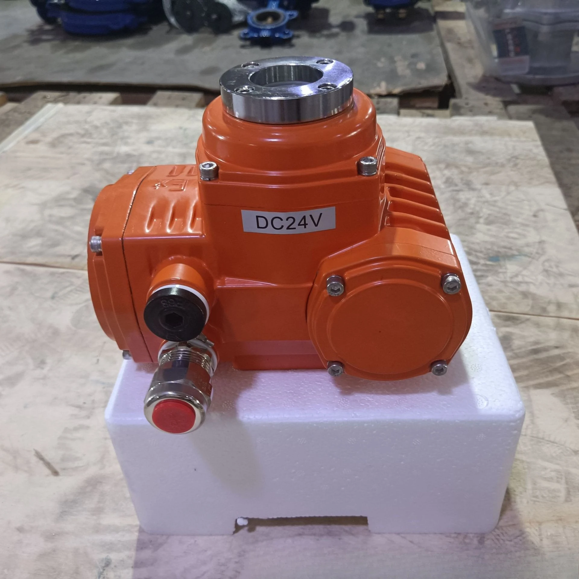 المحرك الكهربائي الدقيق والصغير P دقة عالية واستهلاك منخفض للطاقة