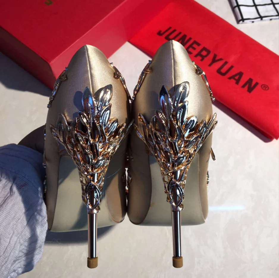 Luxury Women Shoes White pointe shoes Flower Heel Wedding Shoes Women Elegant Silk Brand Design heel shoes Ladies high heels