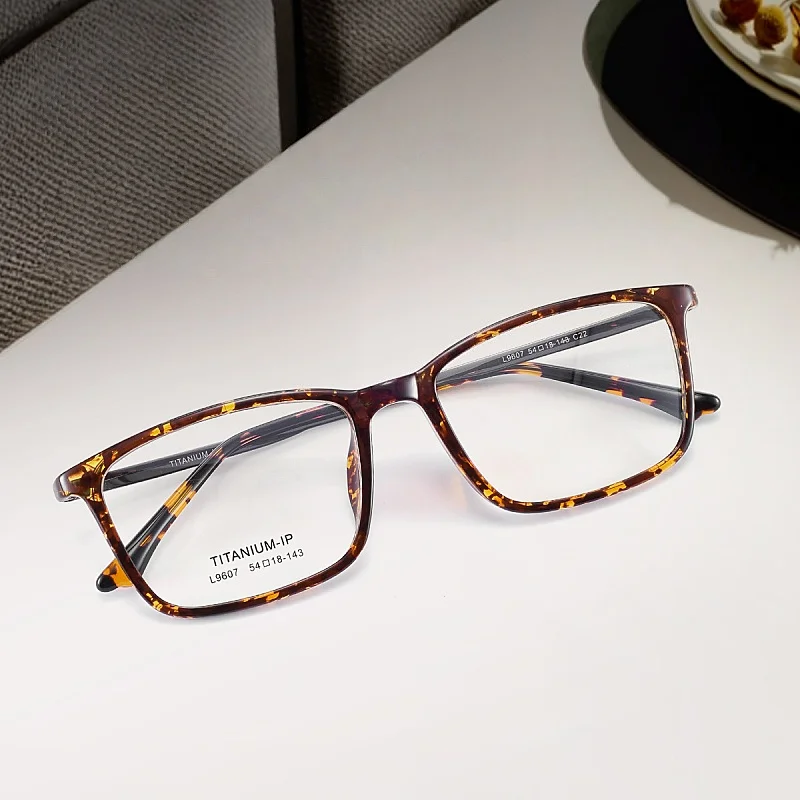 F·DRACON Ultra Light Titanium Eyeglass Frame Retro Square Men's Eyeglass Frame TR90 High-quality Eyeglass Frame Women 9607