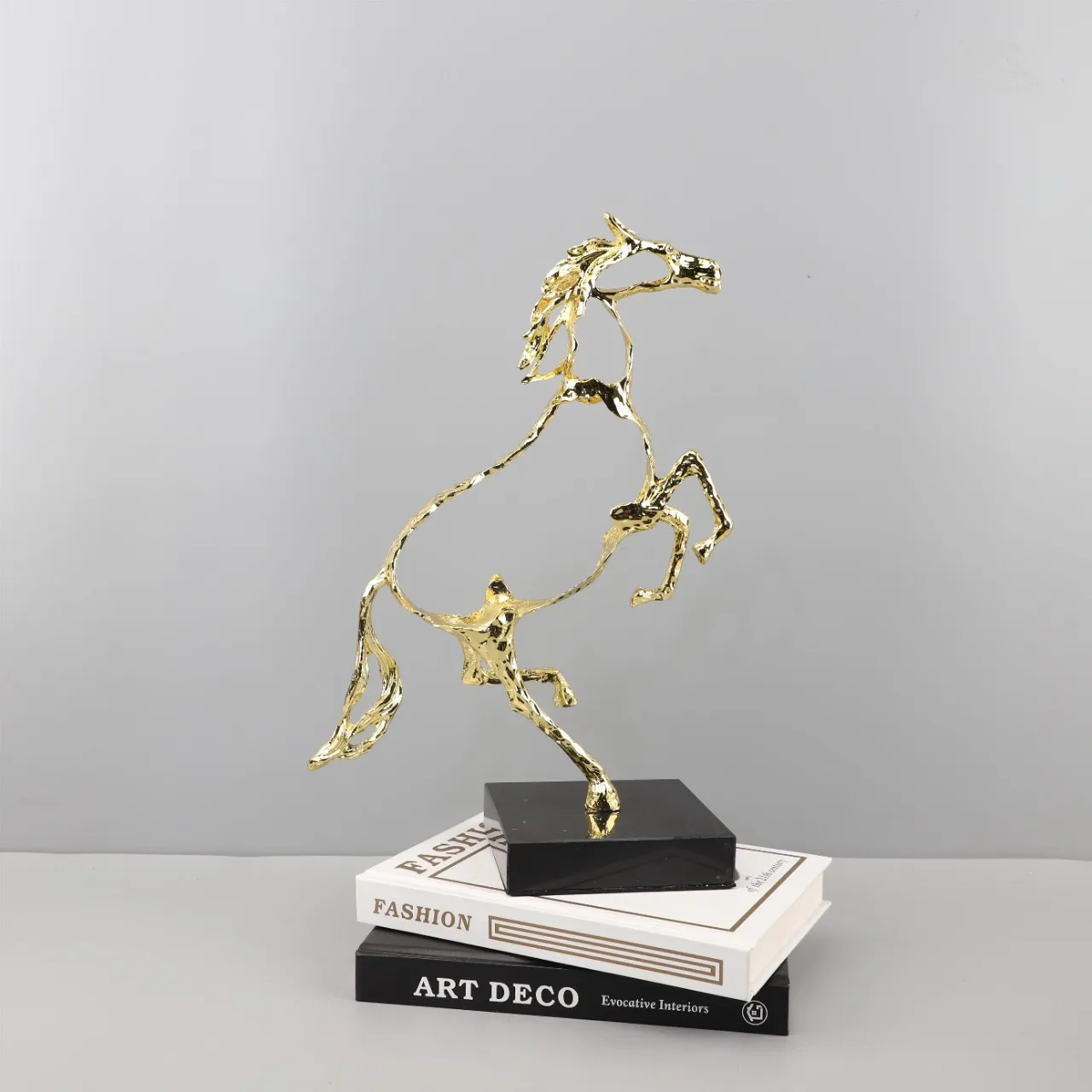 

Modern simple abstract metal hollow horse sculpture ornament living room entrance study model room home decoration
