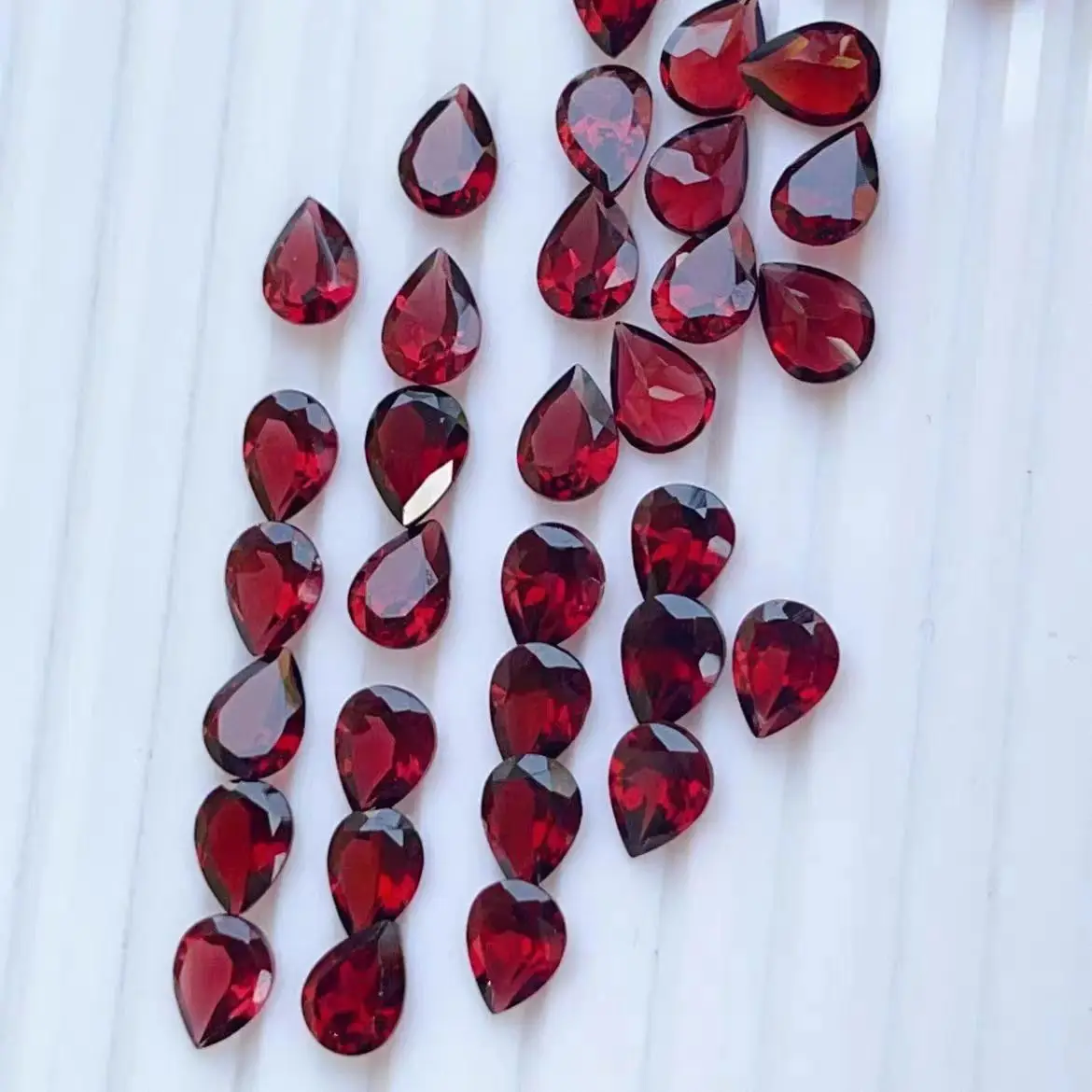 5mm*7mm Pear Cut 100% Natural Garnet Loose Gemstone for Jewelry DIY