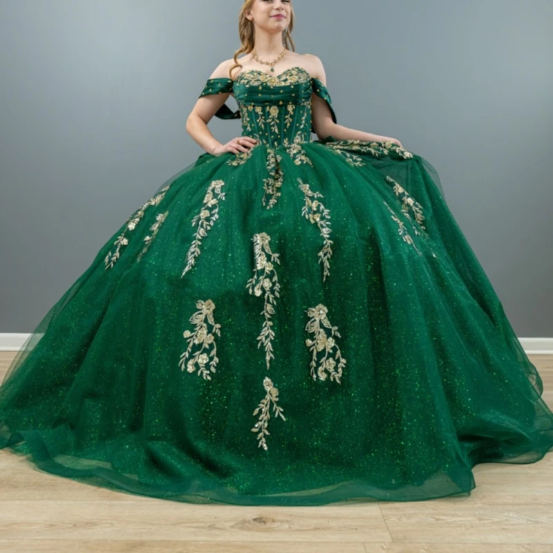 

Green Shiny Quinceanera Dresses Ball Gown Off The Shoulder Gold Applique Lace Beads Bow Tull Corset Party Birthday Sweet 16 Vest