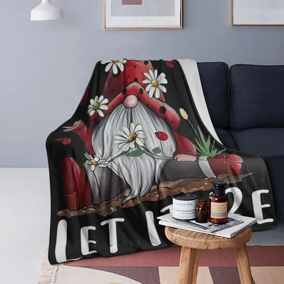 

Hippie Gnome Daisy Flower Baby Hippy Style Blanket Soft Warm Flannel Throw Blanket Cover for Bed Living room Picnic Travel Home